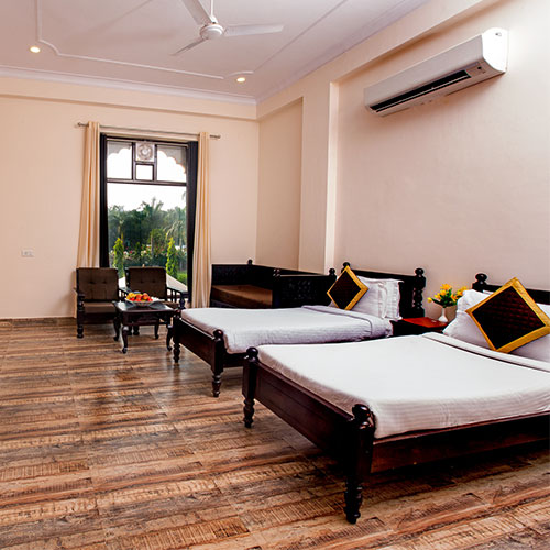 SUPER DLX ROOM 7
